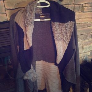 Stylish Grey & Black Cardigan